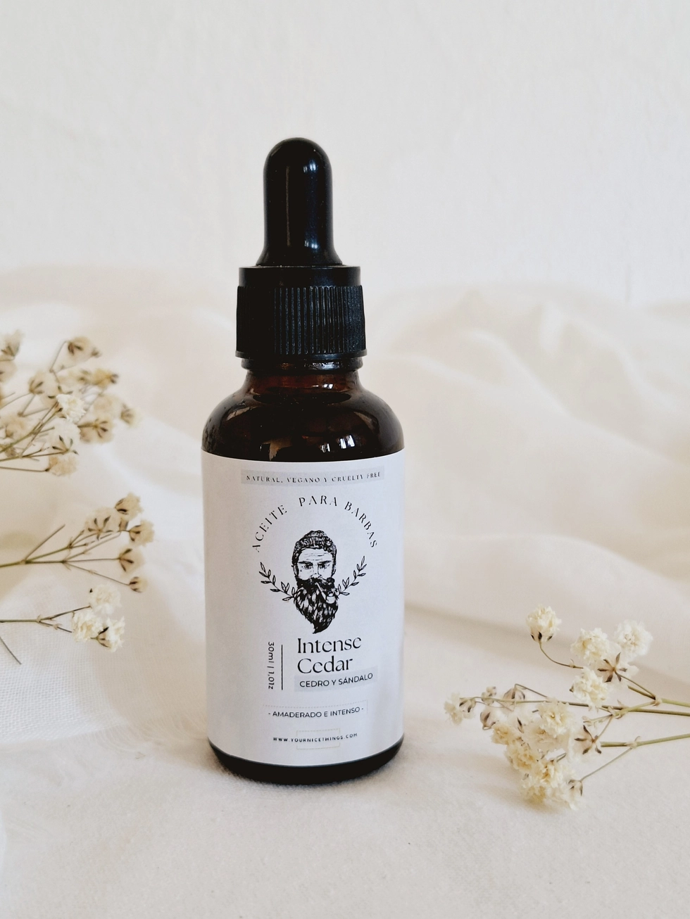 Biologische veganistische Baardolie - INTENSE CEDAR - houtnoten - huid - baard - haar - jojoba olie 30ml - Afbeelding 3