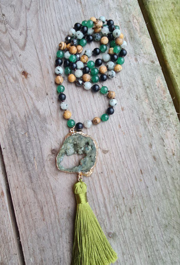 boho-kettig-groen-1