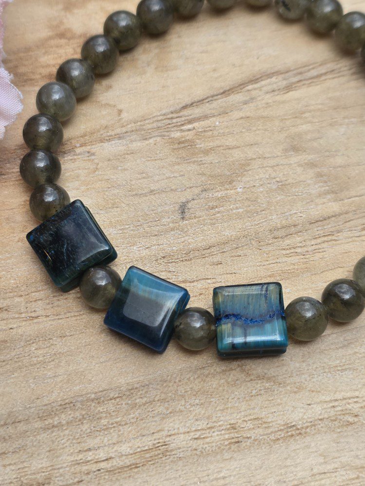Handgemaakt edelsteen dames armband van Labradoriet en Groene Tijgeroog 1st
