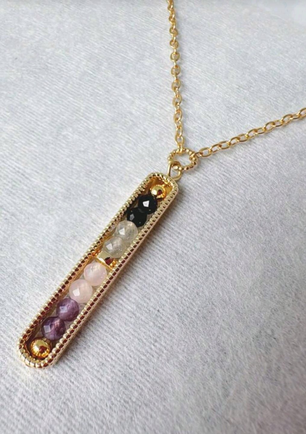 Mooi elegante en krachtige ketting Bescherming en Empathie - Rozenkwarts - Toermalijn - Labradoriet en Amethist