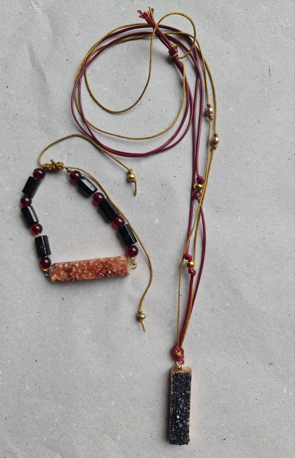 Handgemaakte edelsteen set ketting en armband - roze en zwart kwarts - granaat en toermalijn 2st - Afbeelding 2