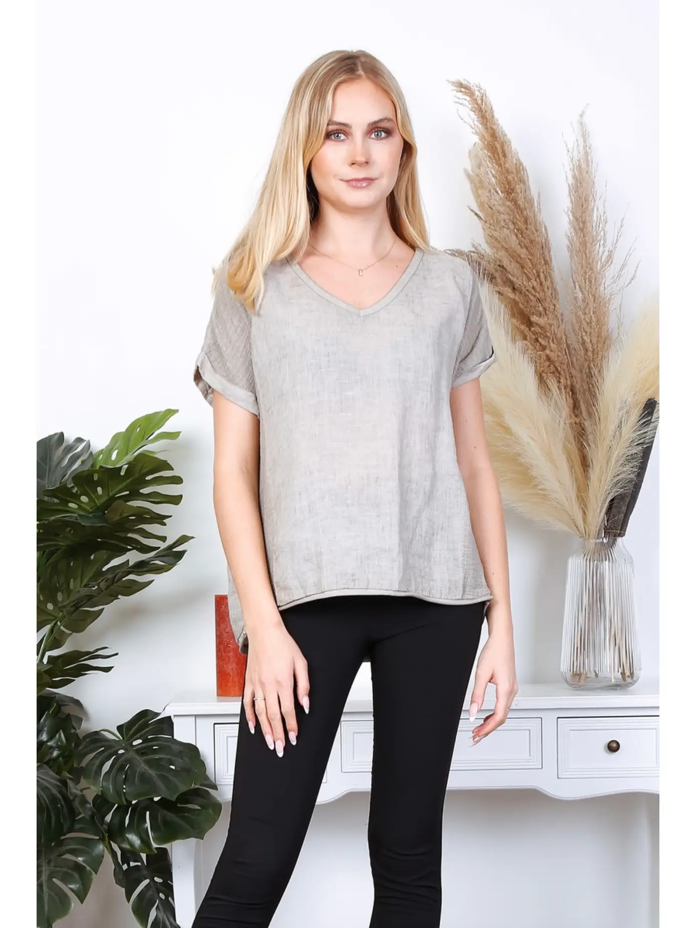 Linnen mix top met raglan korte mouwen - katoen met textuur - v-hals - kleur KAKI - maat 42/44