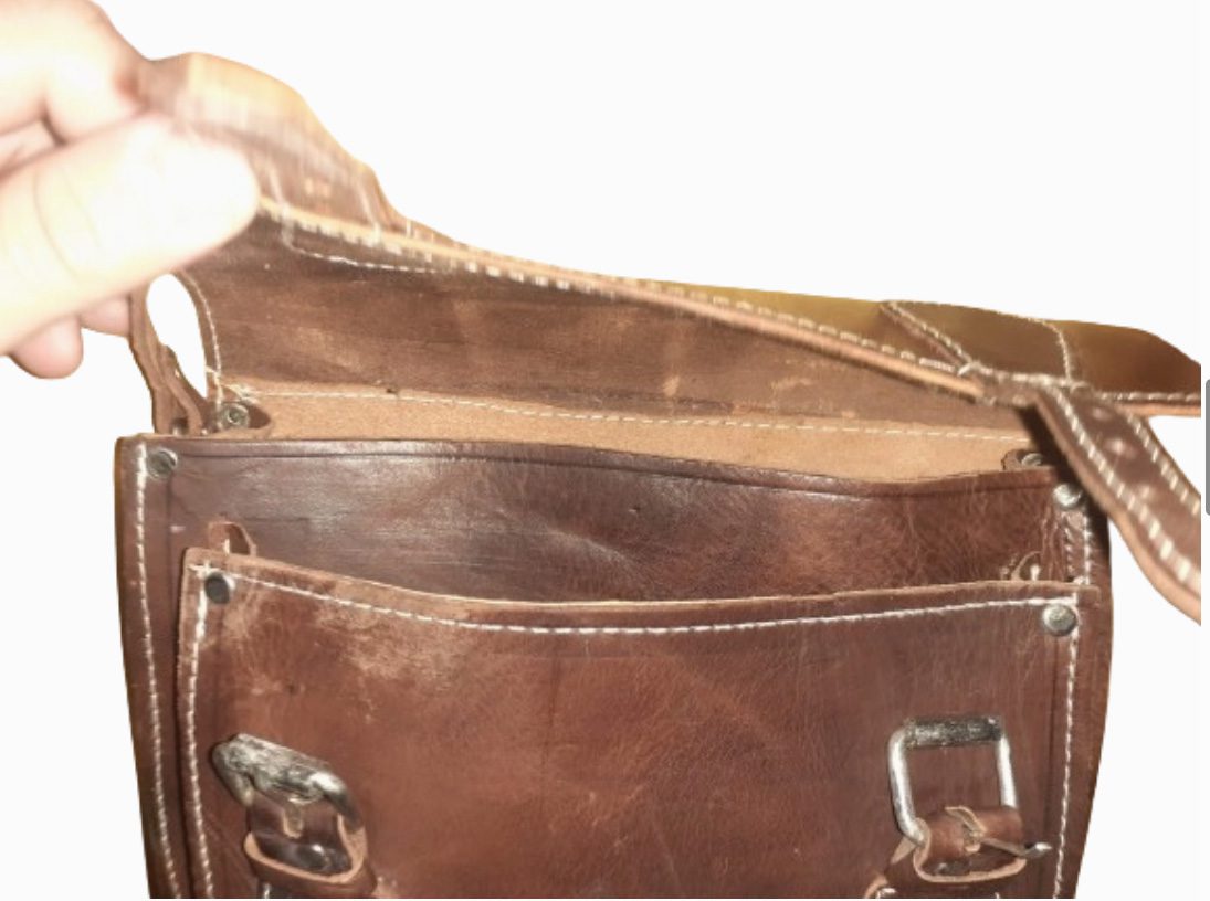 Handgemaakt in Marokko Rechthoekige tas met 2 gespen - rund leer - kleine schouder tas DONKER BRUIN